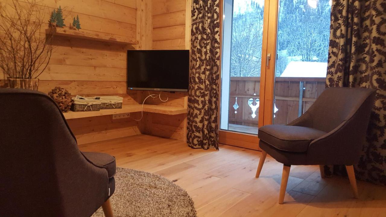 Alpenchalet Vils Tirol Exteriör bild