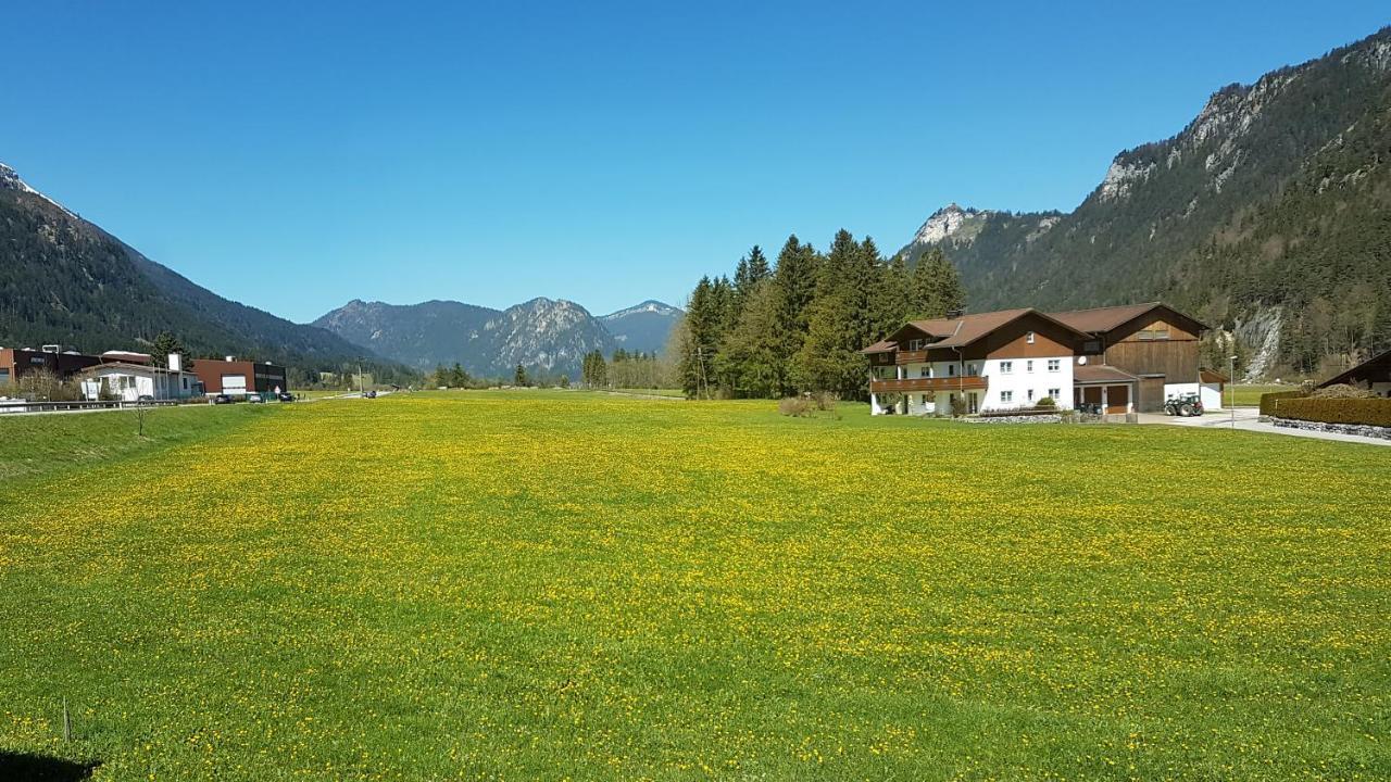 Alpenchalet Vils Tirol Exteriör bild
