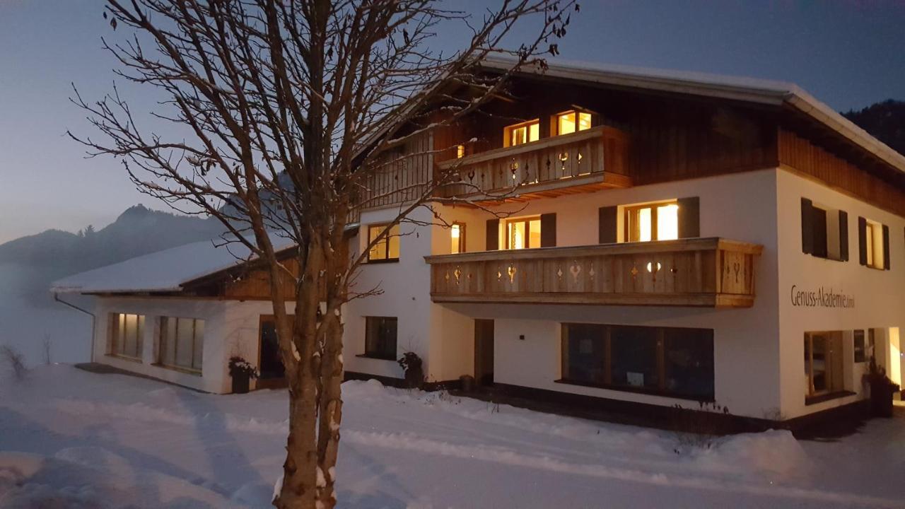 Alpenchalet Vils Tirol Exteriör bild