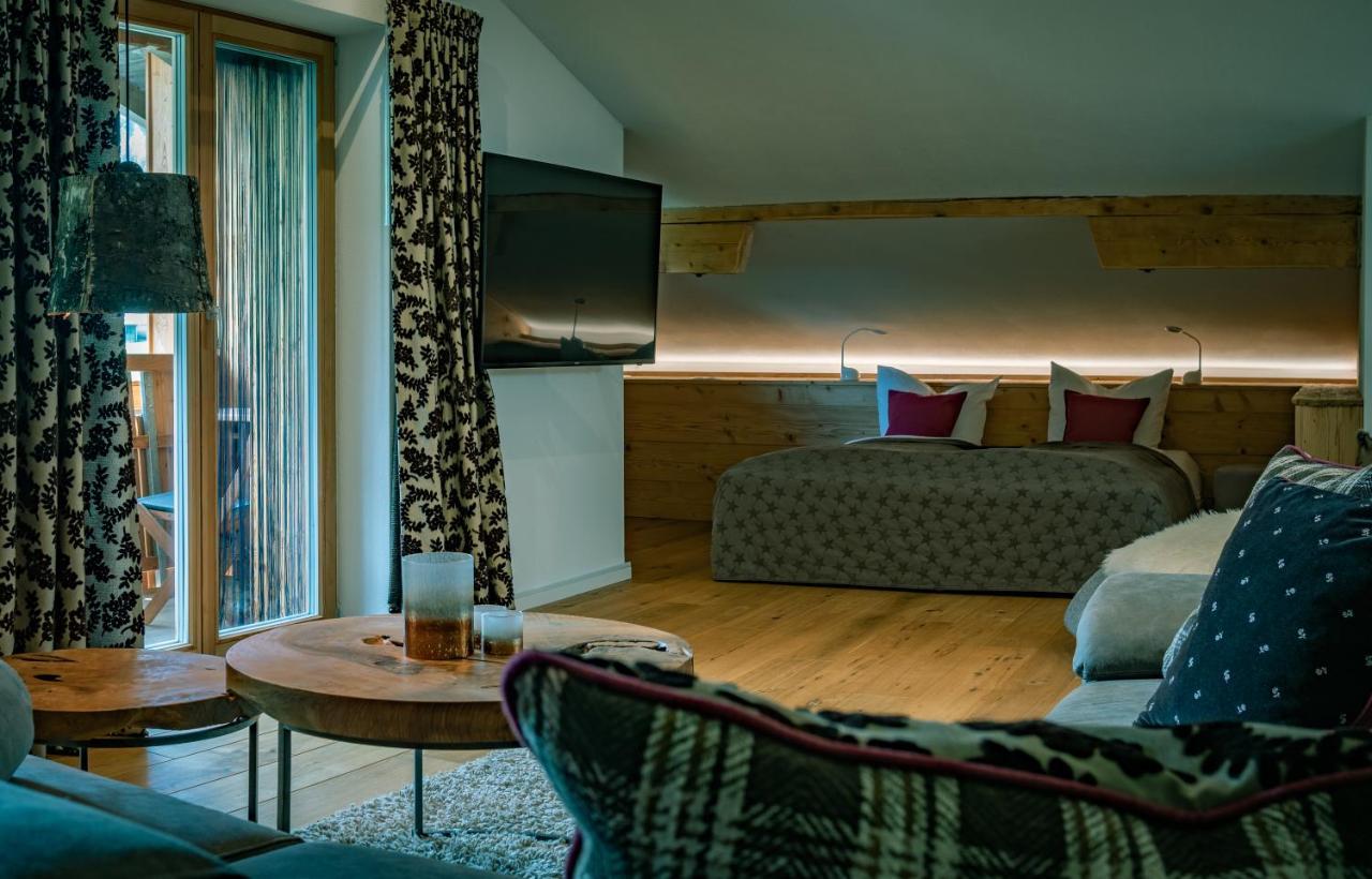 Alpenchalet Vils Tirol Exteriör bild